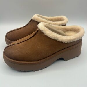 UGG New Heights Cozy Clogs Chestnut Women's Size 8 New In Box